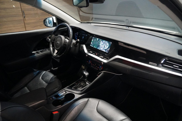 Kia Niro 1.6 GDi Hybrid ExecutiveLine + TREKHAAK / STOELVENTILATIE / JBL / LEDER / CARPLAY