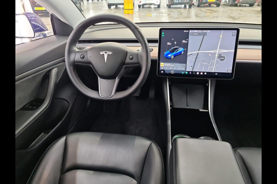 Tesla Model 3 Standard RWD Plus 60 kWh 86% SOH AutoPilot 19 '' Velgen