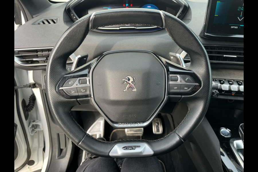 Peugeot 3008 GT 1.6 PLUG-IN HYbrid MASSAGE, TREKHAAK, NIEUW