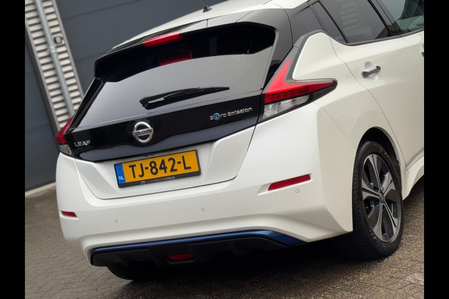 Nissan Leaf N-Connecta , achteruitrijcamera, stoelverwarming,eerste eigenaar, nederlandse auto met nap