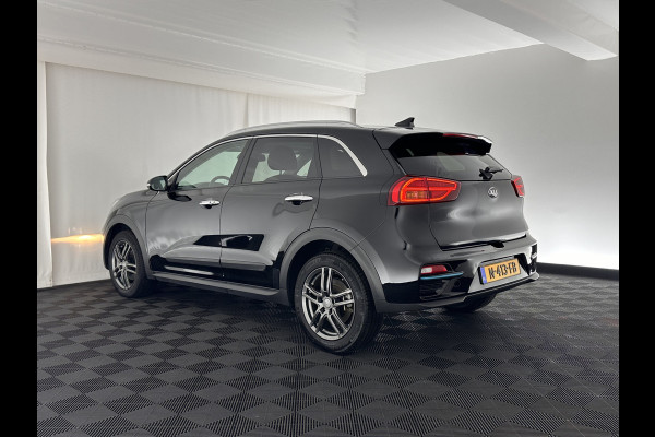 Kia e-Niro DynamicPlusLine 64 kWh [ 3-Fase ] Aut *PANO | NAVI-FULLMAP | FULL-LED | DIGI-COCKPIT | ADAPT.CRUISE | CAMERA | KEYLESS | FULL-LEATHER | DAB+ | CARPLAY | SHIFT-PADDLES | LANE-ASSIST | COMFORT-SEATS | 17''ALU*