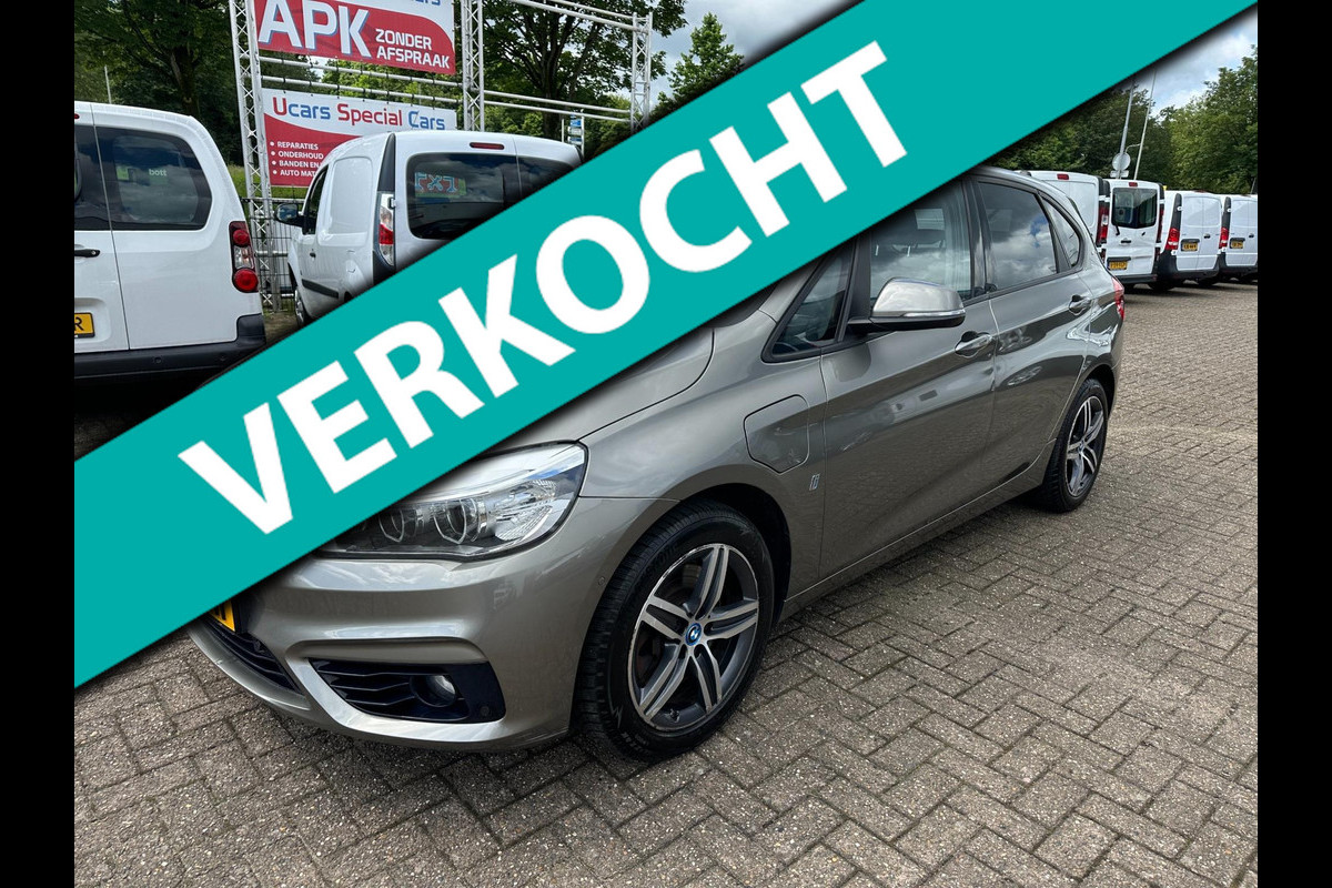 BMW 2 Serie Active Tourer 225xe iPerformance Navigatie/ Panoramadak