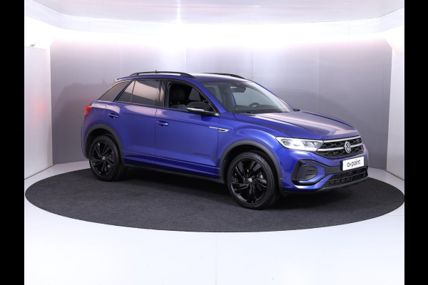 Volkswagen T-Roc 1.5 TSI R-Line 150 pk Automaat (DSG) | Private lease vanaf € 647,- pm | Verlengde garantie | Navigatie via App | Parkeersensoren (Park assist) | Achteruitrijcamera | Adaptieve cruise control | Black style pakket |