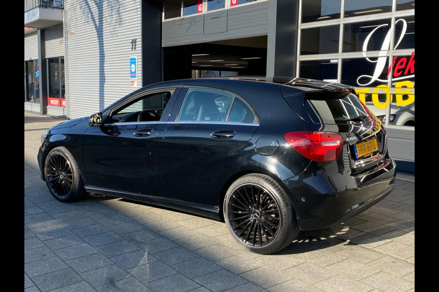 Mercedes-Benz A-Klasse 160 Ambition - Navigatie I Airco I Sport interieur I PDC/Achteruitrij Camera I 77.000 KM Dealer onderhouden