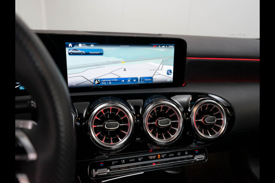 Mercedes-Benz A-Klasse A 250 e AMG Line | FACELIFT | DISTRONIC | AMG 45S Look