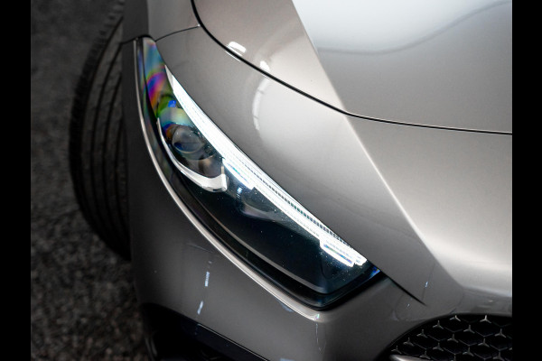 Mercedes-Benz A-Klasse A 250 e AMG Line | FACELIFT | DISTRONIC | AMG 45S Look