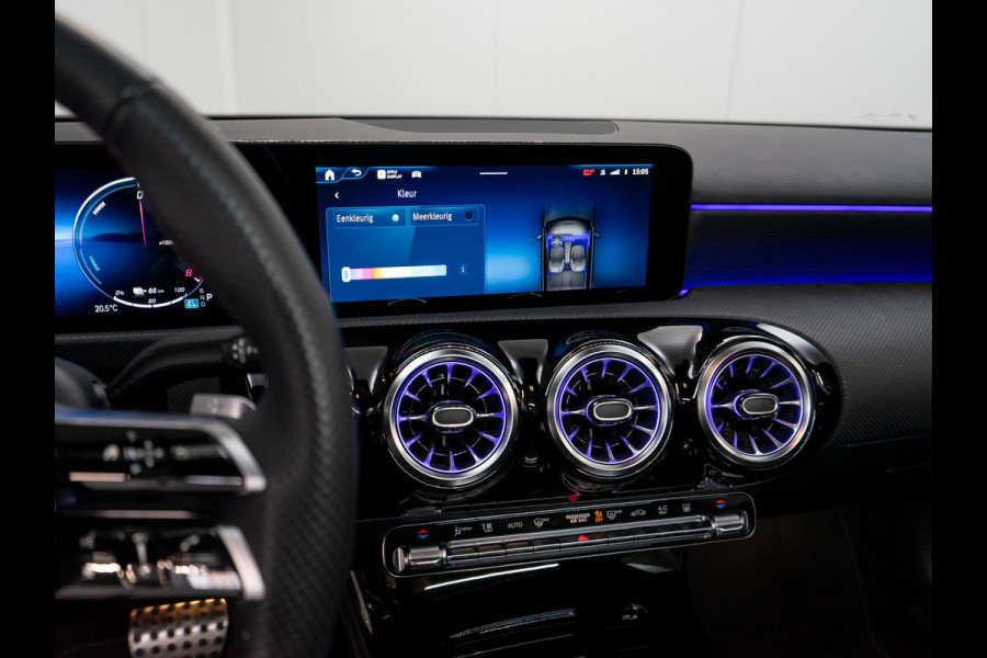 Mercedes-Benz A-Klasse A 250 e AMG Line | FACELIFT | DISTRONIC | AMG 45S Look