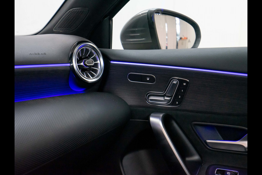 Mercedes-Benz A-Klasse A 250 e AMG Line | FACELIFT | DISTRONIC | AMG 45S Look