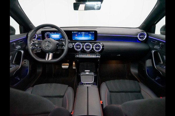 Mercedes-Benz A-Klasse A 250 e AMG Line | FACELIFT | DISTRONIC | AMG 45S Look