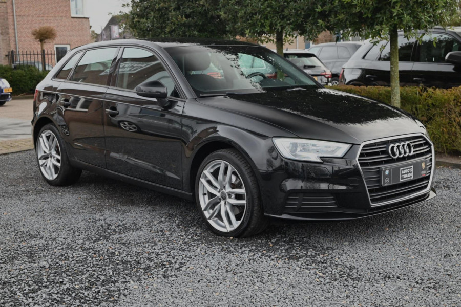 Audi A3 Sportback 1.5 TFSI CoD 150 PK Trekhaak Xenon Cruise Navi Airco PDC 18''