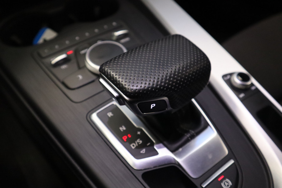 Audi A5 Sportback 35 TFSI Sport S-line edition Cruise/Climate Navi NAP 18'LM Zwenkbare Trekhaak