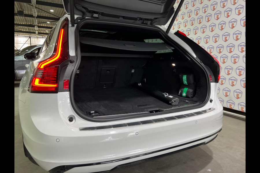 Volvo V90 2.0 T8 AWD R-Design | Pano | Winterpakket | Camera | PDC
