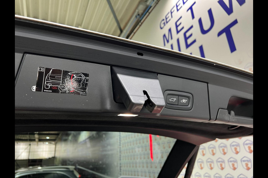 Volvo V90 2.0 T8 AWD R-Design | Pano | Winterpakket | Camera | PDC