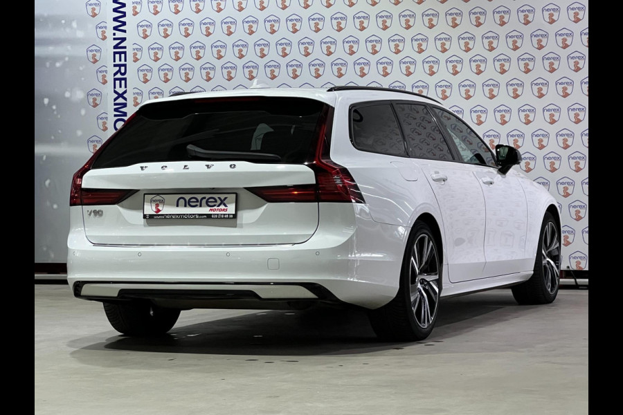 Volvo V90 2.0 T8 AWD R-Design | Pano | Winterpakket | Camera | PDC