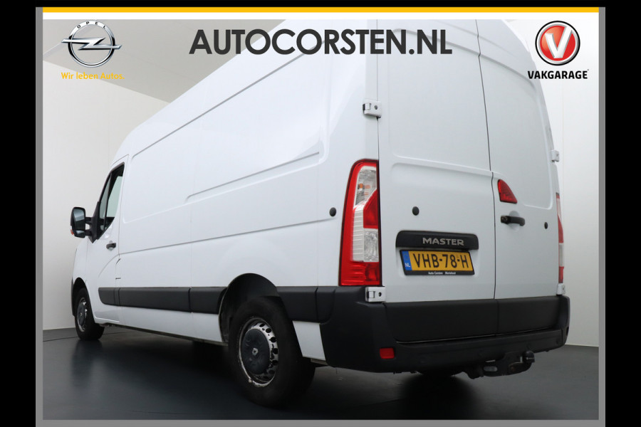 Renault Master T35 2.3dCi 135 L2H2 Nieuw model 3 Persoons Trekhaak Navi Camera Airco Pdc Cruise Control Bluetooth DAB Led Regensensor Betonplex Vloer Lat om Lat Betimmering 1e Eigenaar 2.500kg Trekgewicht Euro 6