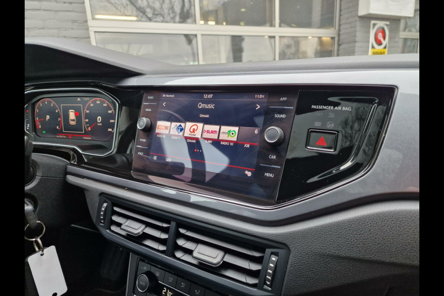 Volkswagen Polo 2.0 TSI GTI DSG 200PK NL-auto|Pano|Vitrual|beats|led|18-inch|Carplay|