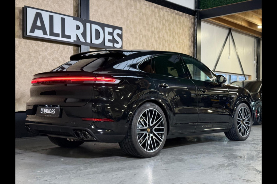 Porsche Cayenne Coupé 3.0 E-Hybrid | Sport chrono | Pano | 360 camera | Luchtvering | Stoelverkoeling