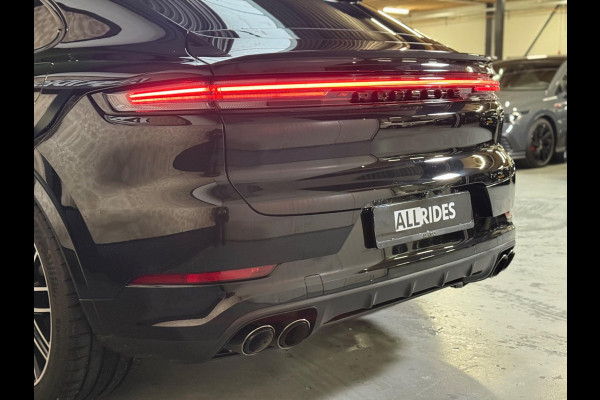 Porsche Cayenne Coupé 3.0 E-Hybrid | Sport chrono | Pano | 360 camera | Luchtvering | Stoelverkoeling