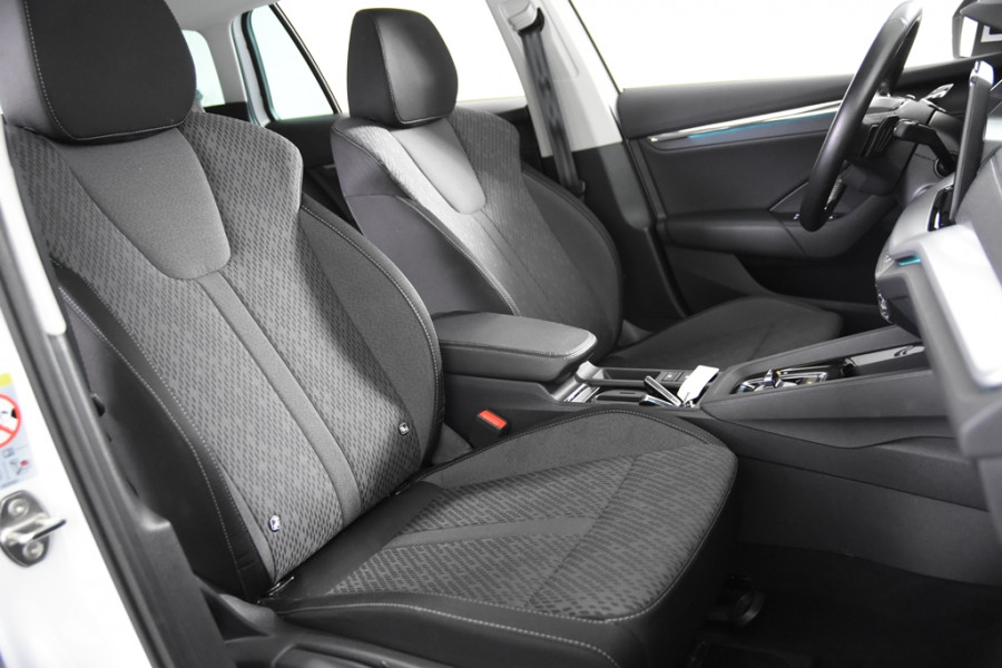 Škoda Octavia Combi DSG *1ste Eigenaar*Navigatie*Stoelverwarming*