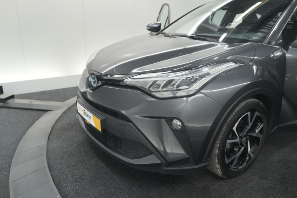 Toyota C-HR 1.8 Hybrid TeamNL | Camera | Navigatie | Apple Carplay | Parkeersensoren | 100% dealer onderhouden