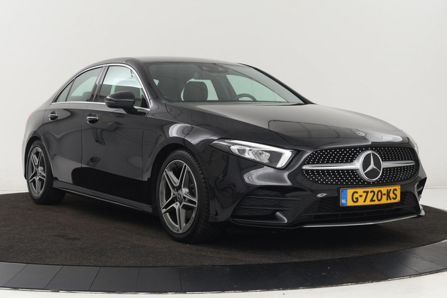 Mercedes-Benz A-Klasse 200 Launch Edition Premium | AMG Line | Burmester Sound | Stoelverwarming | Full LED | Sfeerverlichting | DAB | Camera | Widescreen | Leder/Alcantara | Park Assist | Navigatie