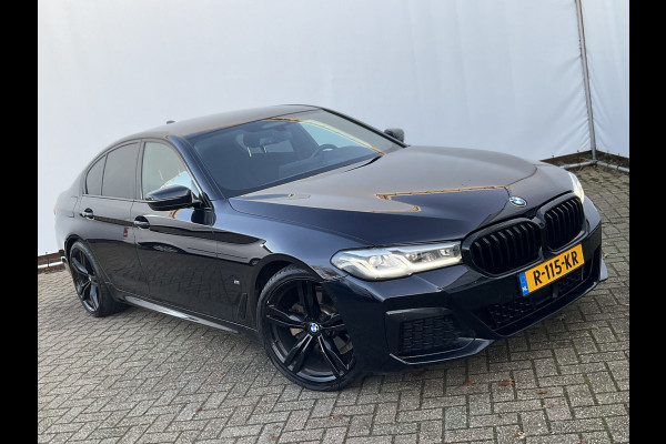 BMW 5 Serie 520i High Executive M-Sport Aut. Adap.Cruise Elek.Klep Stoel/Stuurverw. UITSTRALING!