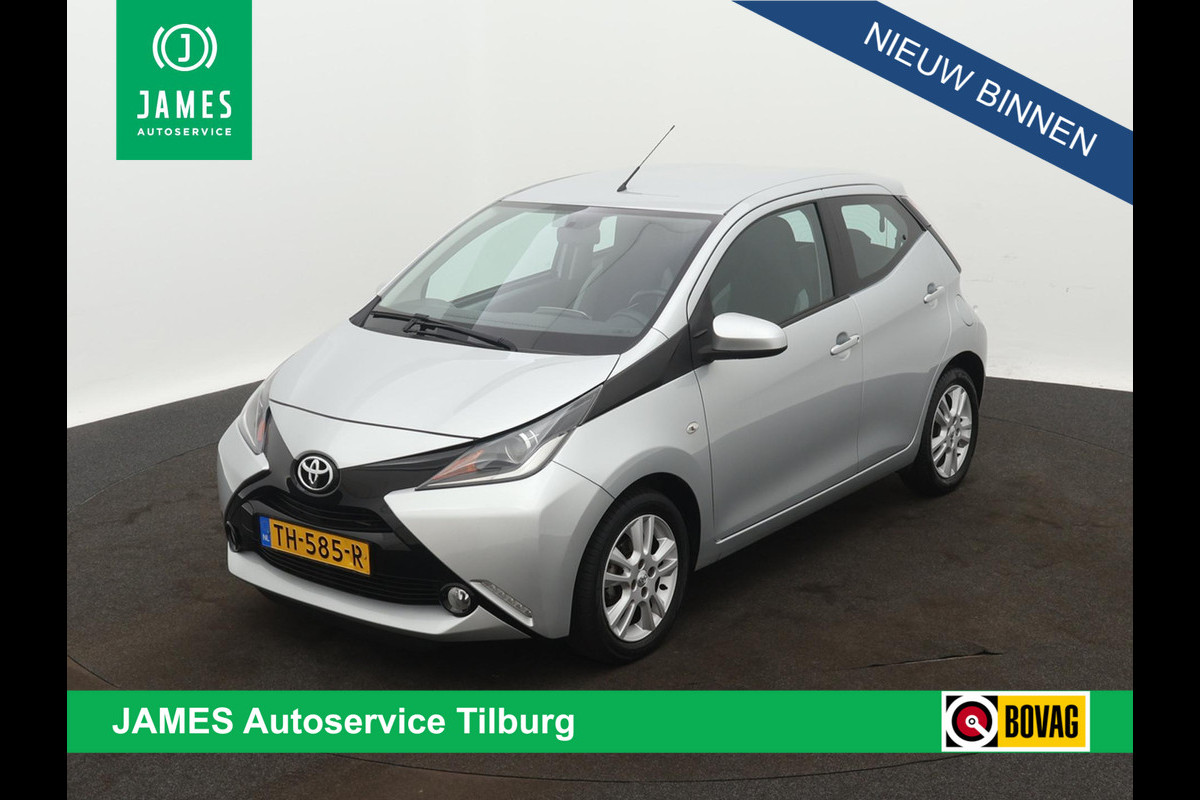 Toyota Aygo 1.0 VVT-i x-pose CAMERA CARPLAY LMV