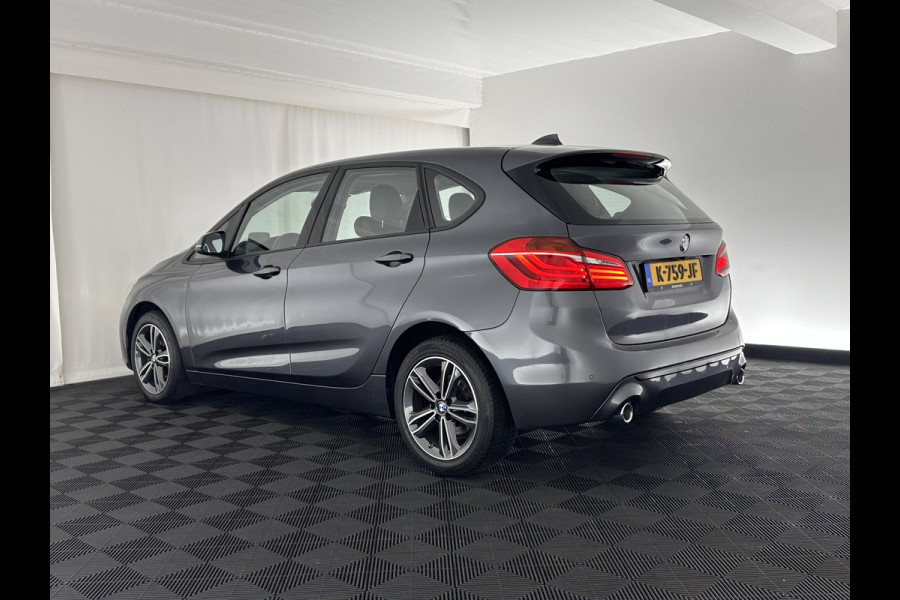 BMW 2 Serie Active Tourer 218d Executive Edition Sport-Line Aut. *HEAD-UP | FULL-LED | LEATHER-MICROFIBRE  | AMBIENT-LIGHT | CAMERA | NAVI-FULLMAP | SPORT-SEATS | ECC | PDC | CRUISE | 17''ALU*