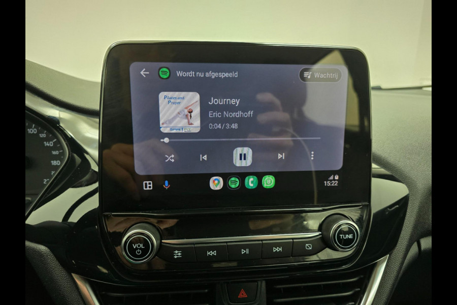 Ford Fiesta Occasion 1.0 EcoBoost Titanium (luxe uitvoering) met carplay en cruisecontrol | Tweedehands Ford Fiesta zwart | BTW