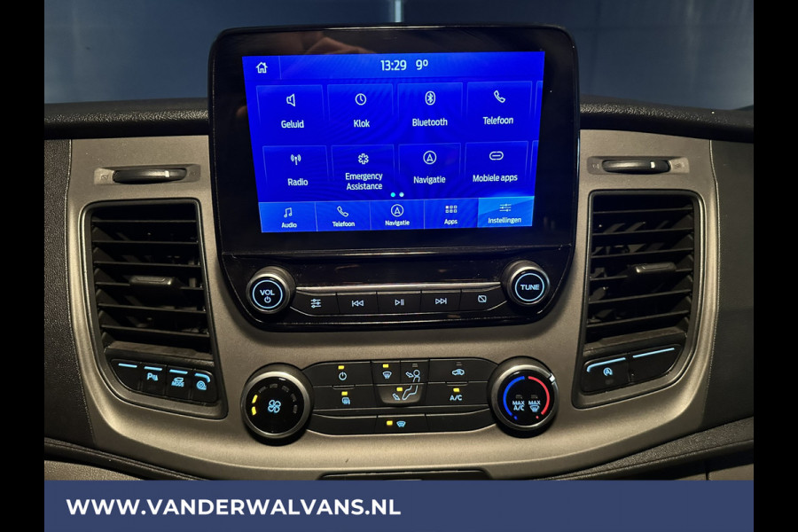 Ford Transit 2.0 TDCI 170pk L3H3 Euro6 Airco | Navigatie | 2500kg Trekhaak | Cruisecontrol Verwarmde voorruit, Parkeersensoren, Bijrijdersbank