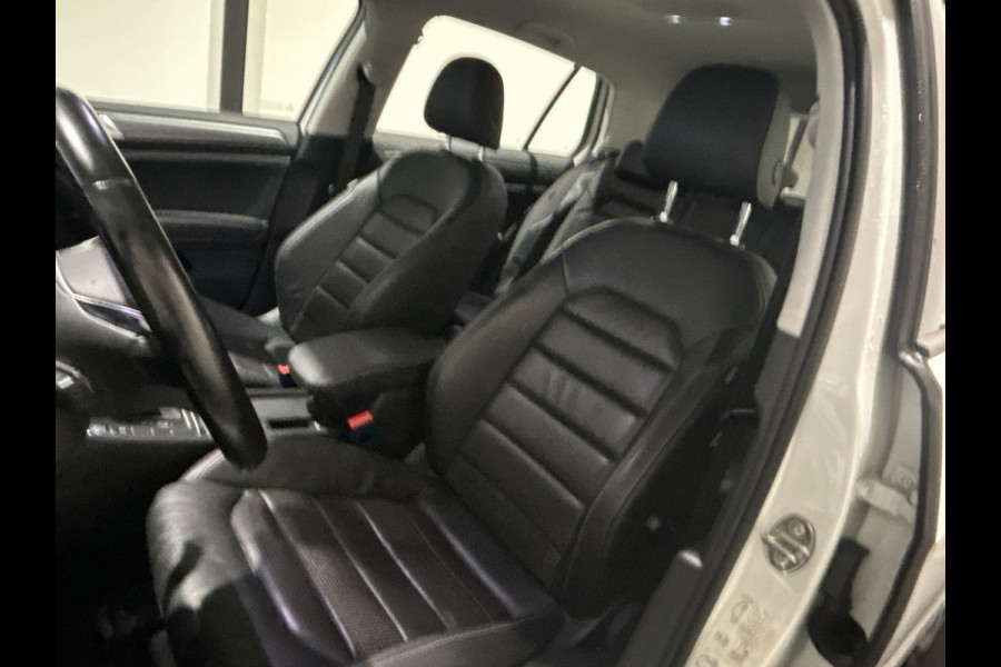 Volkswagen e-Golf | Clima | Lederen bekleding | Achteruitrijcamera |  SoH (batterijcheck) 89,7% score!
