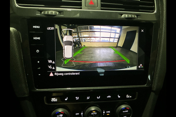 Volkswagen e-Golf | Clima | Lederen bekleding | Achteruitrijcamera |  SoH (batterijcheck) 89,7% score!