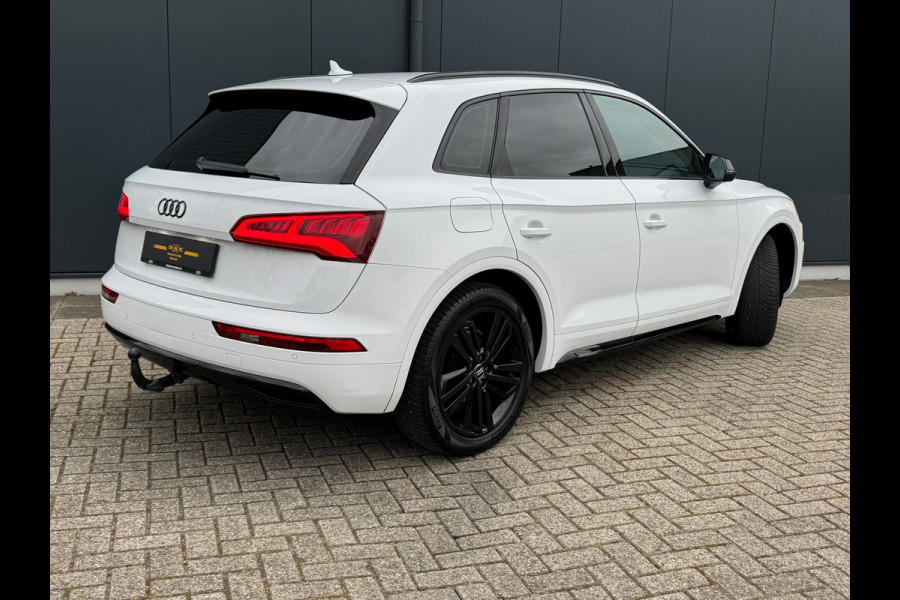 Audi Q5 2.0 TDI Sport * Black pakket * Stoelverwarming * Cruise * Trekhaak *