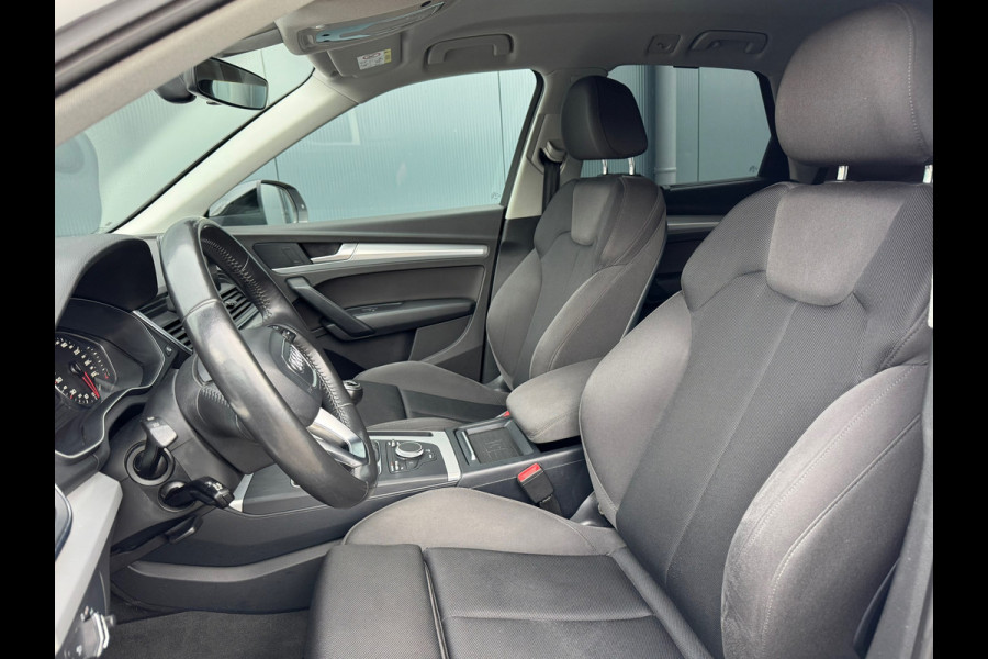 Audi Q5 2.0 TDI Sport * Black pakket * Stoelverwarming * Cruise * Trekhaak *