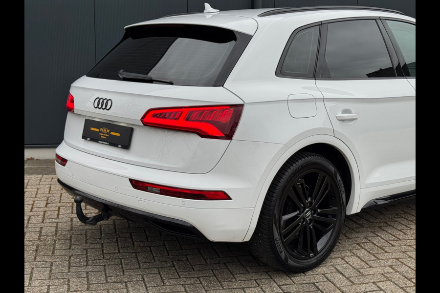 Audi Q5 2.0 TDI Sport * Black pakket * Stoelverwarming * Cruise * Trekhaak *