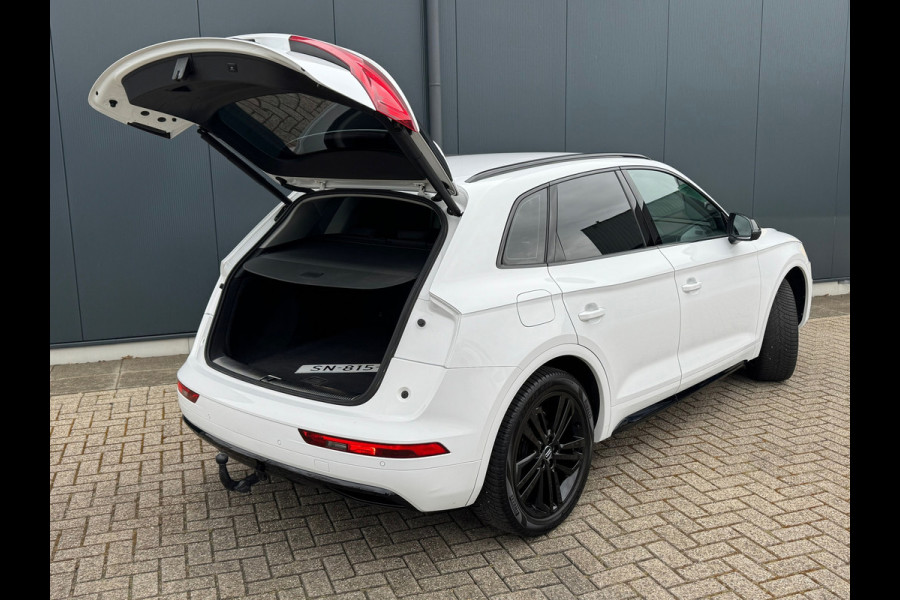 Audi Q5 2.0 TDI Sport * Black pakket * Stoelverwarming * Cruise * Trekhaak *