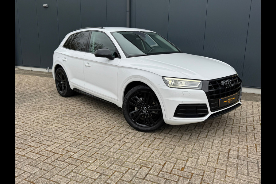Audi Q5 2.0 TDI Sport * Black pakket * Stoelverwarming * Cruise * Trekhaak *