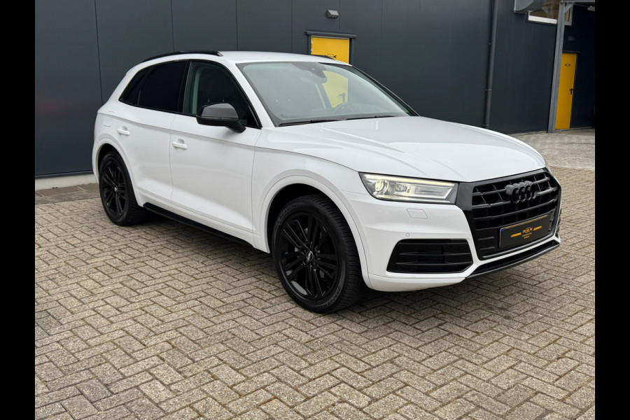 Audi Q5 2.0 TDI Sport * Black pakket * Stoelverwarming * Cruise * Trekhaak *