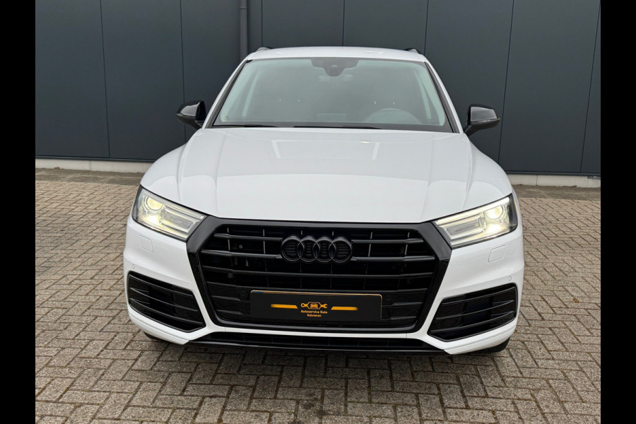 Audi Q5 2.0 TDI Sport * Black pakket * Stoelverwarming * Cruise * Trekhaak *