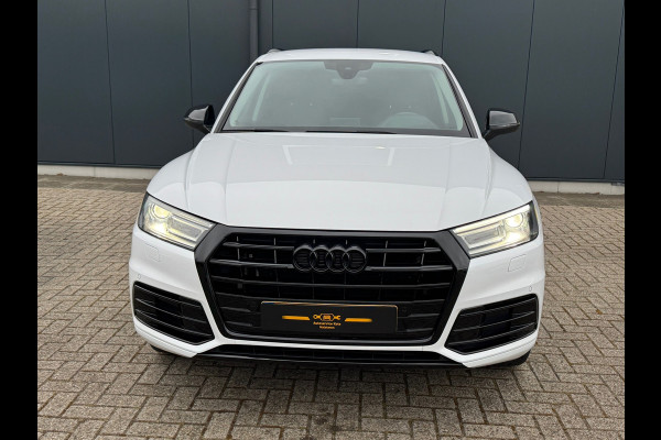 Audi Q5 2.0 TDI Sport * Black pakket * Stoelverwarming * Cruise * Trekhaak *