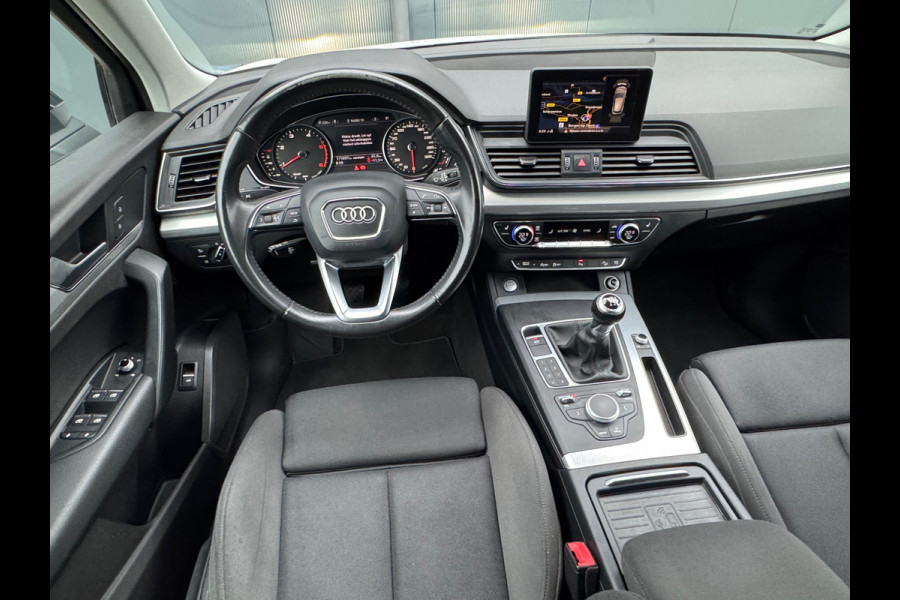 Audi Q5 2.0 TDI Sport * Black pakket * Stoelverwarming * Cruise * Trekhaak *