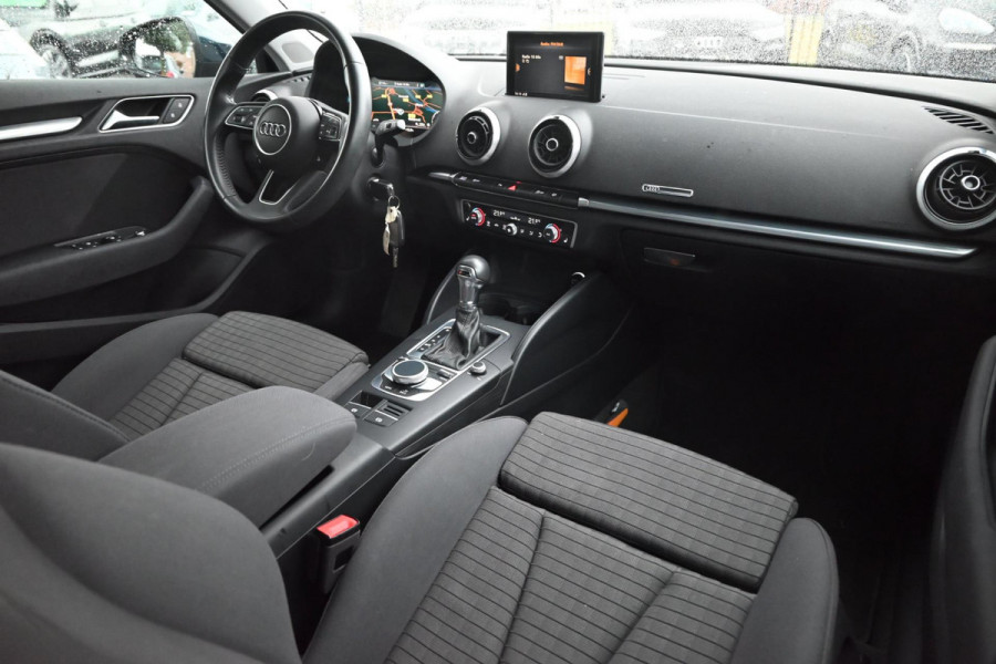 Audi A3 Sportback 1.5 TFSI CoD Sport Lease Edition 150 PK Aut. Virtual Clima Cruise 17''