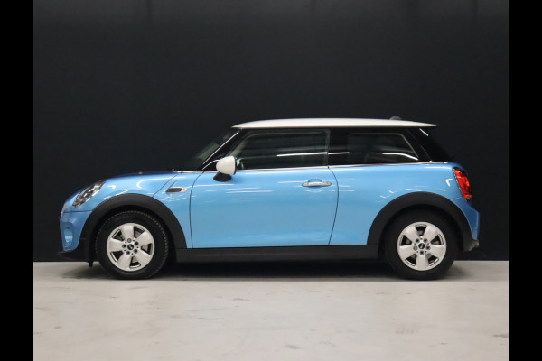 MINI Mini 1.5 Cooper [APPLE CARPLAY, SPORTSTUUR, NAVIGATIE, CRUISE CONTROL, AIRCO, NIEUWSTAAT]