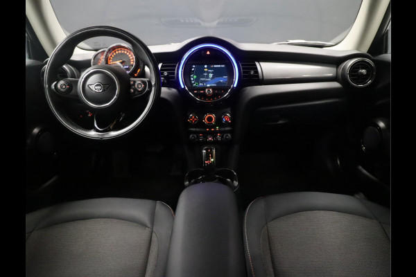 MINI Mini 1.5 Cooper [APPLE CARPLAY, SPORTSTUUR, NAVIGATIE, CRUISE CONTROL, AIRCO, NIEUWSTAAT]