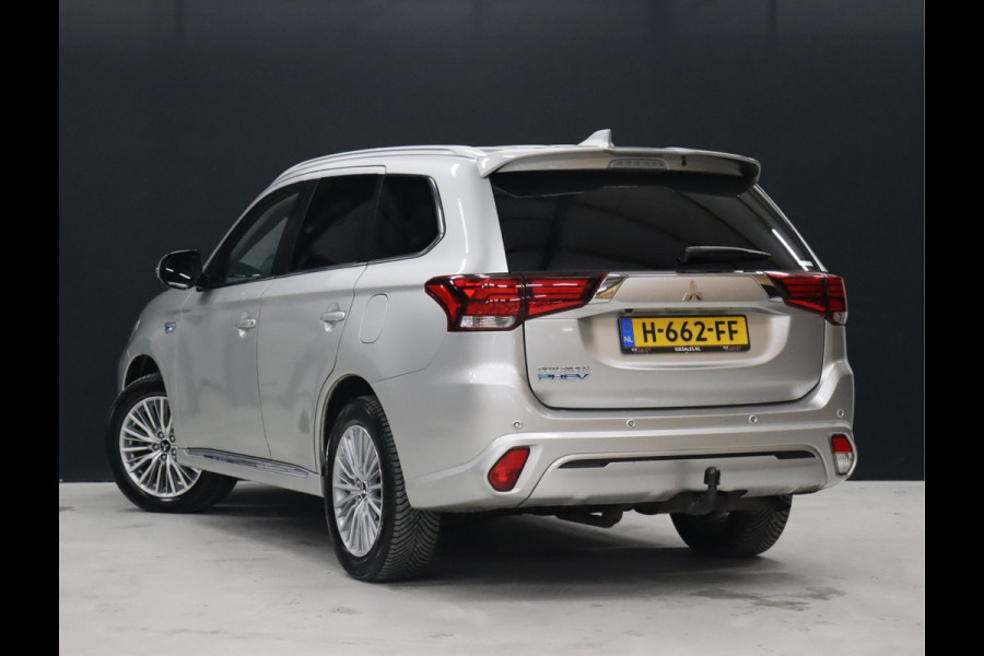 Mitsubishi Outlander 2.4 PHEV Intense [TREKHAAK, CAMERA, APPLE CARPLAY, ANDROID, STOELVERWARMING, PDC V+A, CRUISE, CLIMATE, NIEUWSTAAT]