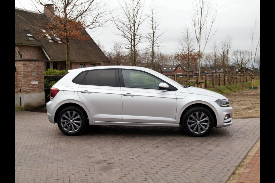 Volkswagen Polo 1.0 TSI Highline | Apple Carplay | Cruise Control | Parkeersensoren | Automaat DSG |