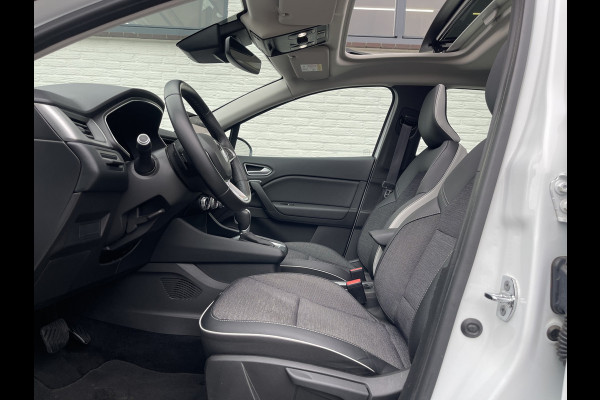 Renault Captur 1.3 TCe 130 Intens | Pano | Camera | CarPlay | LED | Keyless | 17 inch