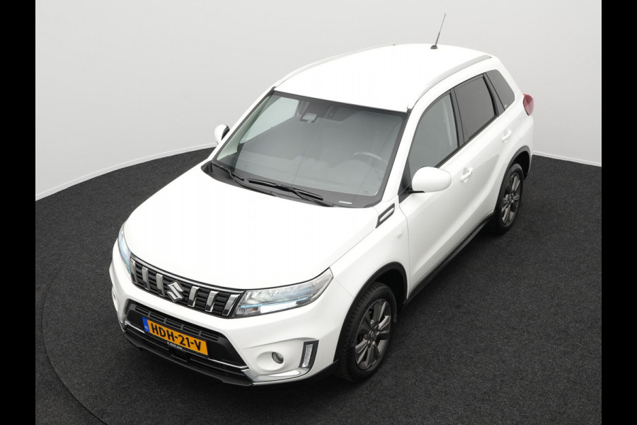 Suzuki Vitara 1.4 Boosterjet Select Smart Hybrid Automaat Dealer O.H. | Trekhaak Afneembaar | Adaptive Cruise | Apple Carplay | Navigatie | Camera | Stoelverwarming | DAB | Climate Control |