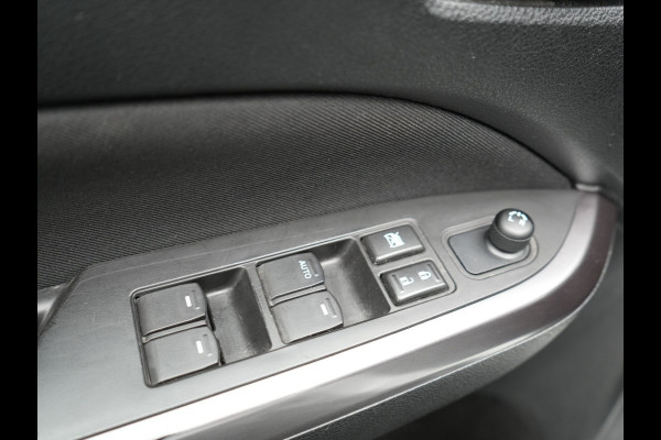 Suzuki Vitara 1.4 Boosterjet Select Smart Hybrid Automaat Dealer O.H. | Trekhaak Afneembaar | Adaptive Cruise | Apple Carplay | Navigatie | Camera | Stoelverwarming | DAB | Climate Control |
