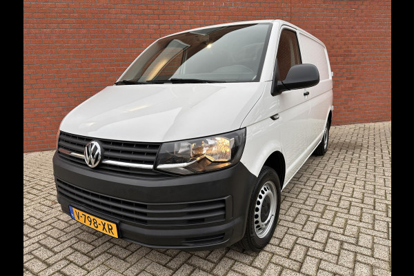 Volkswagen Transporter 2.0 TDI L1H1 Airco Comfortstoel Trekhaak Radio PDC Achter Bluetooth Slechts 75000 km! NL Auto Euro6 #